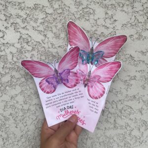 Mimo Dia da Mulher-Borboleta